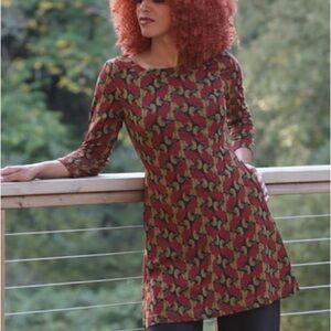 Effie’s Heart Tunic XL. It’s in perfect cond